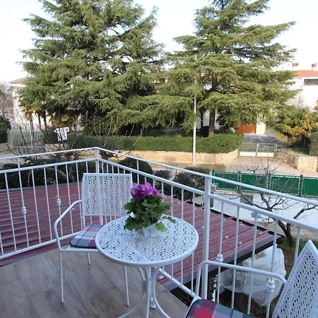 Gabriel Apartment